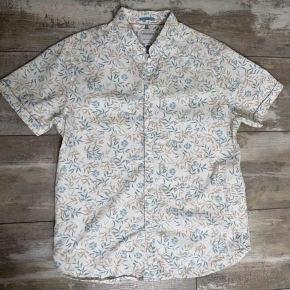Denim & Flower Cream and Blue Floral Men's Shirt - Picture 5 of 6